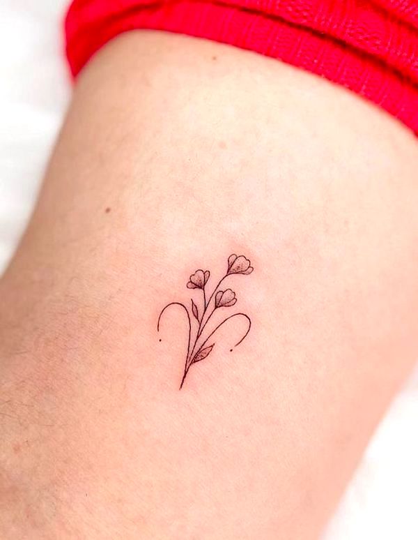 Small Aries floral tattoo by @brunaroldao.tattoo