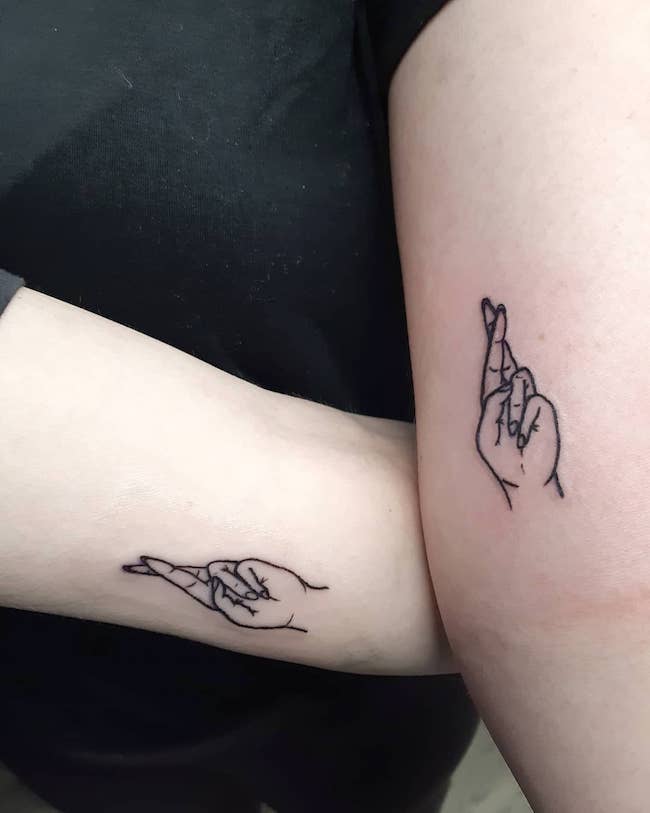 Crossed fingers tattoos for the best luck @samwisetattoos