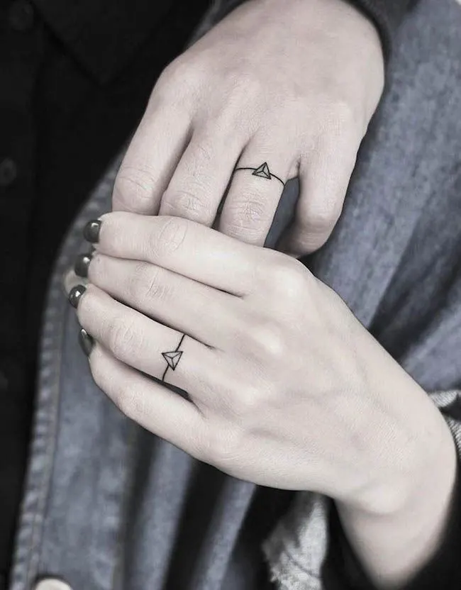 Diamond ring finger tattoos for couples by @jimmyyuen - Matching finger tattoos for couples