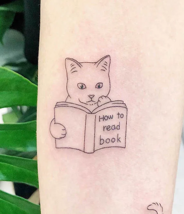 How to read a book by a cat by @buoythefishlover- Minimalist tattoos for cat lovers