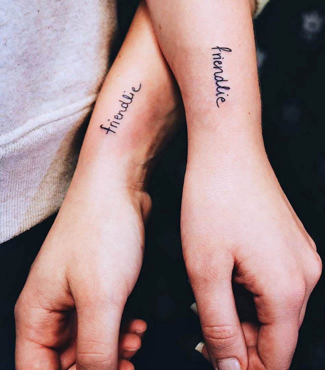 Matching BFF tattoos by @sarina_friendlie
