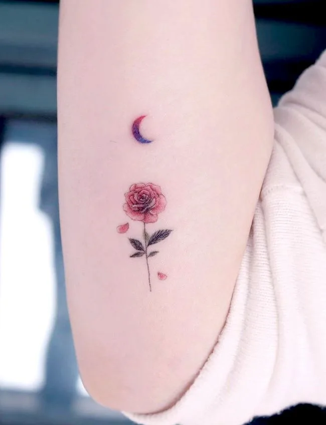 Rose in the moonlight by @greem.tattoo