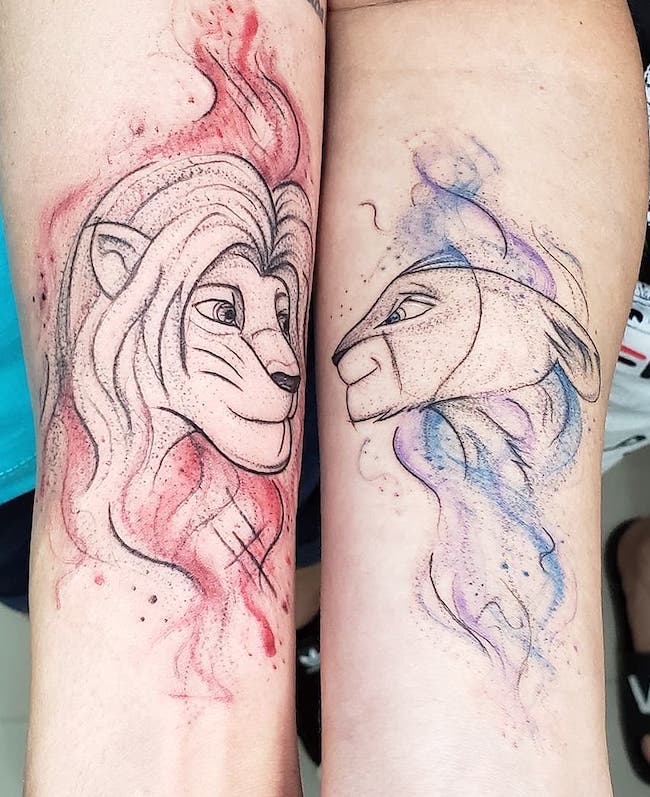 Das Paar-Tattoo „König der Löwen“. 