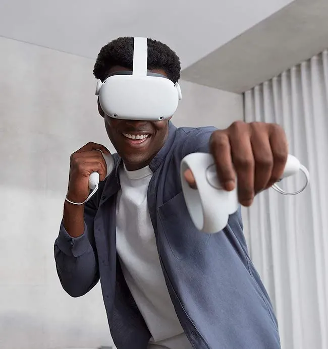 Gifts for Scorpio men _ VR headset