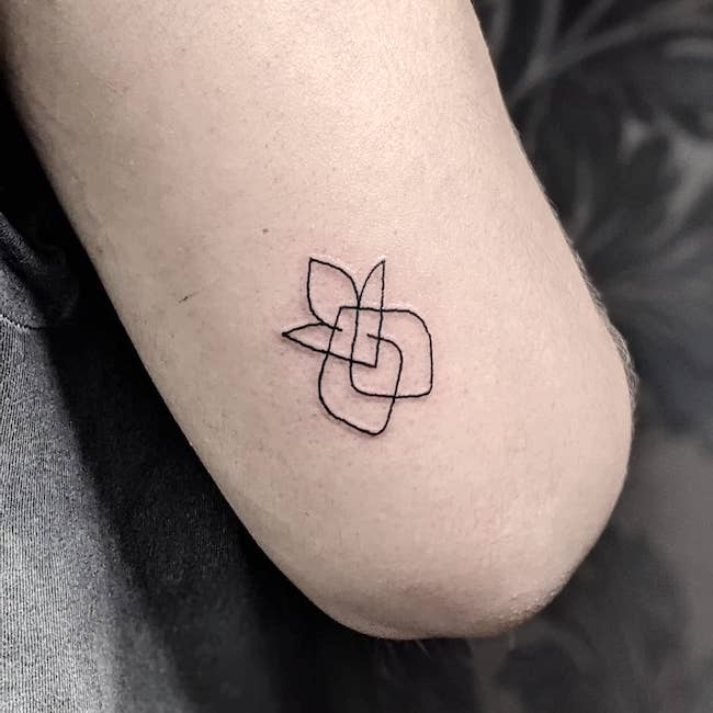 Small Ankle Tattoo Ideas – Self Tattoo