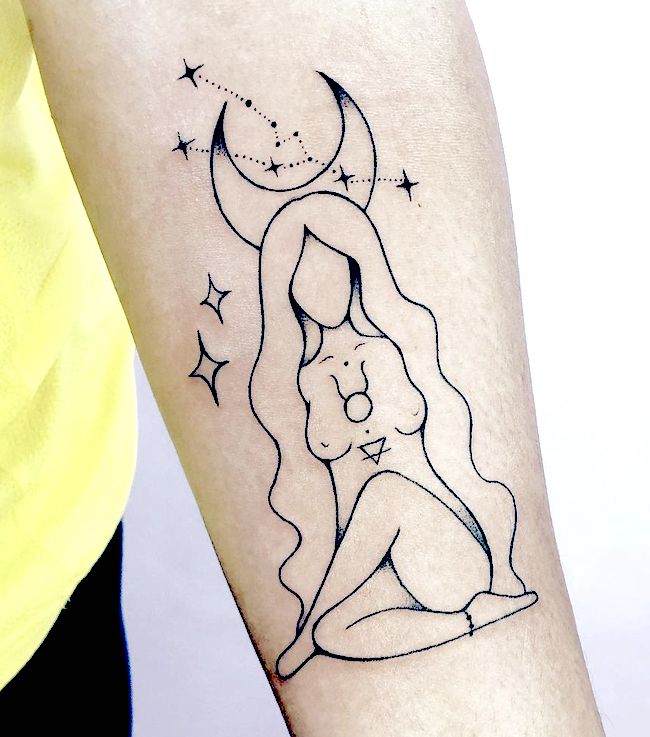 Sleek Taurus zodiac tattoo by @luanadorea