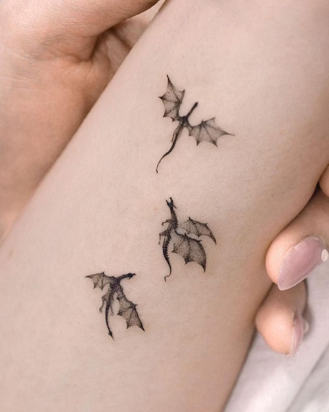 Three small dragons by @choiyun_tattoo