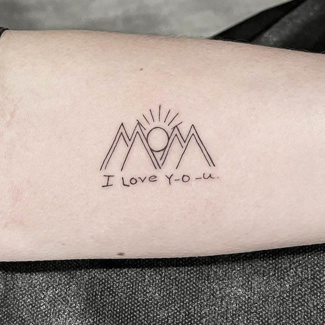 40 Beautiful Mom Tattoos To Honor Mother's Love - Our Mindful Life