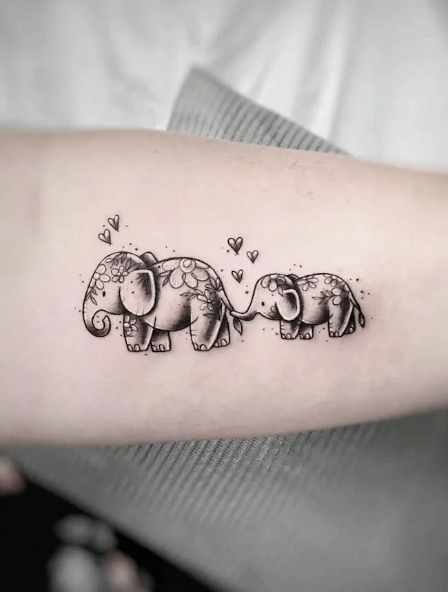 15 Heart Touching Mother Daughter Tattoos  Styles At LIfe