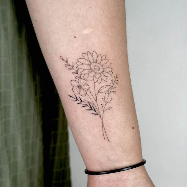 Share more than 80 wrap around flower wrist tattoos latest  thtantai2