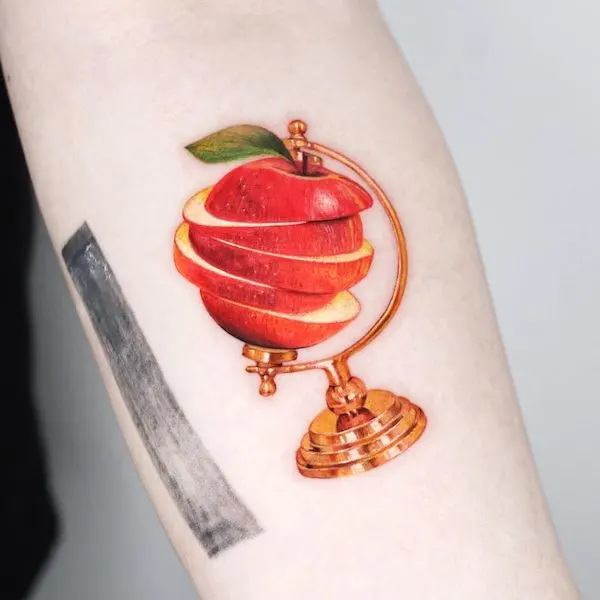Apple teacher tattoo by @jooa_tattoo