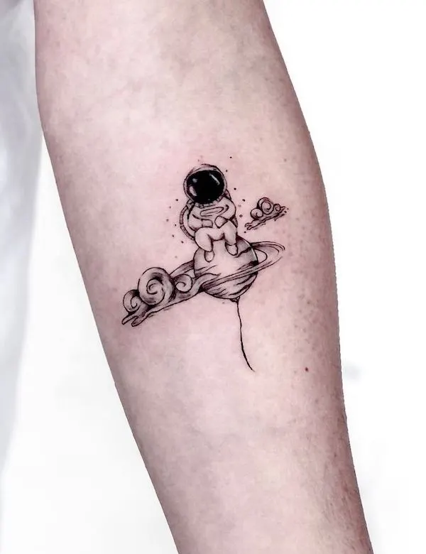 Astronaut tattoo meaning: drawing history, features, photo examples,  sketches, facts