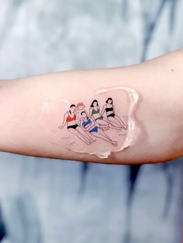 Familia Heart Tattoo by Víctor Meléndez from Tattly Temporary Tattoos –  Tattly Temporary Tattoos & Stickers