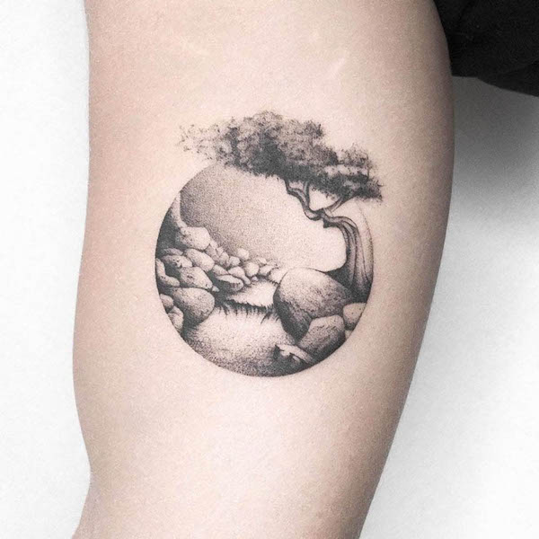 12 Fragile And Poetic Earth Tattoos • Tattoodo