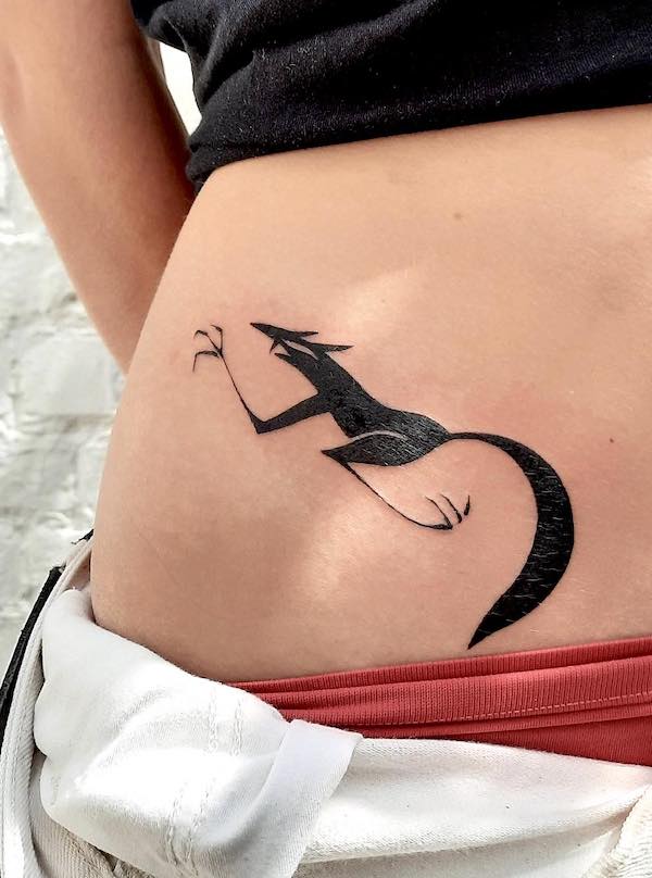 Blackwork abstract wolf tattoo by @alexmini_tattoos