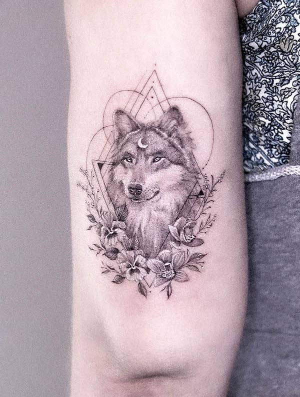 God of the night feminine wolf tattoo by @crizsuconic