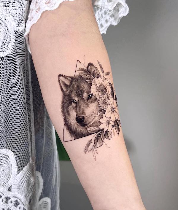 Wolf Tattoo Stock Photos and Images  123RF