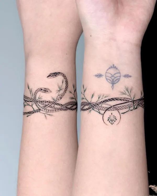 69 Best Small Cross Tattoo Ideas [2024 Inspiration Guide]