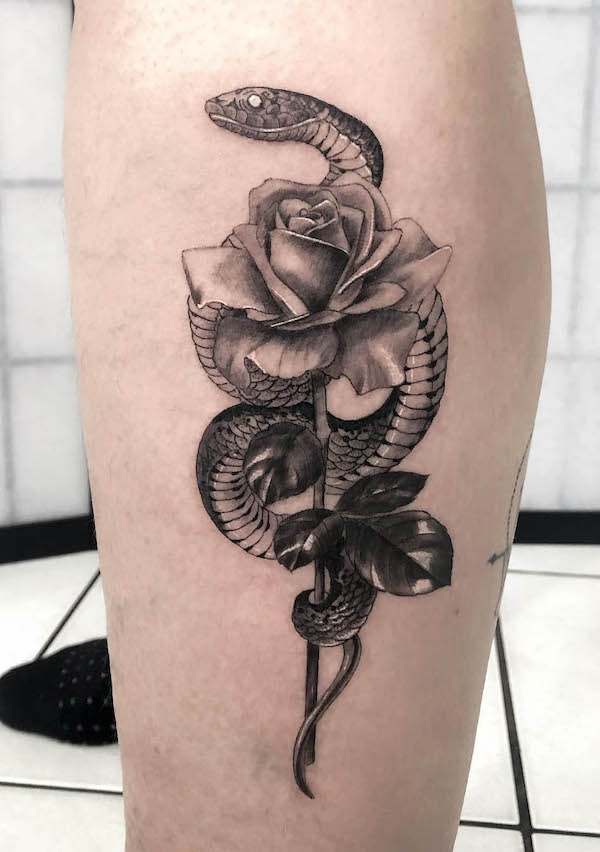 12 Snake Thigh Tattoo Ideas To Inspire You  alexie