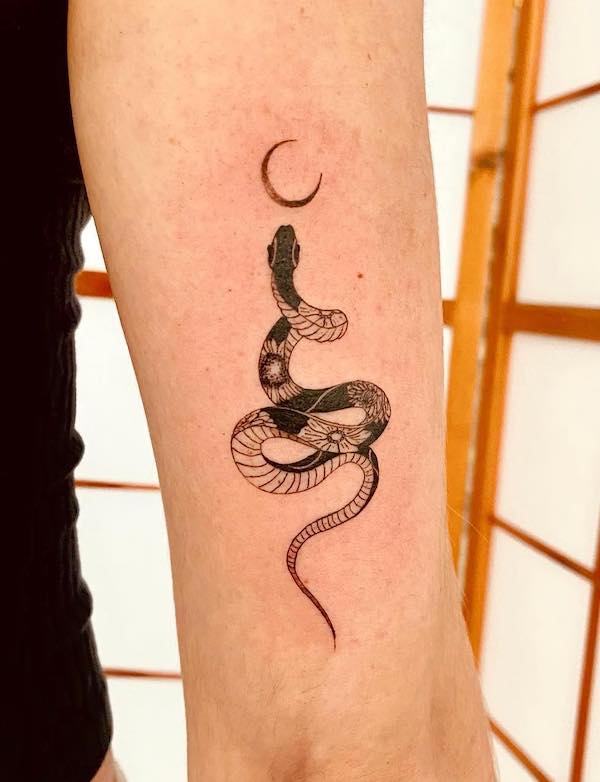 Cultural Background and Symbolism of Snake Tattoo Glaminati #39 Cultural Background and Symbolism of Snake Tattoo Glaminati