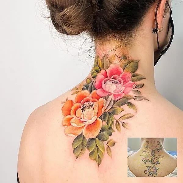 Stunning flower cover-up tattoo by @nancy_dongtattoo