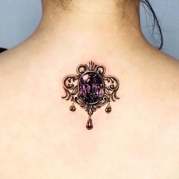 Stunning gem on the back of neck by @the.hancock.effect