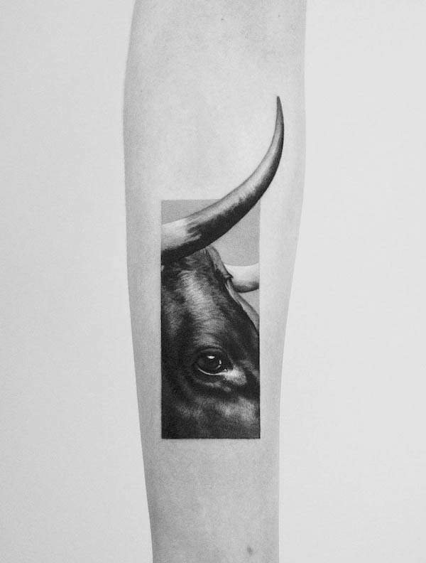 Realism forearm tattoo by @piotrindulski