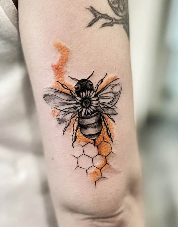 Bee and beehive tattoo by @cezart_tattoo