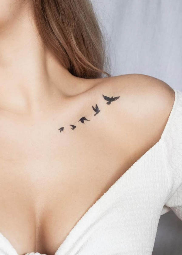 Flying birds collarbone tattoo by @fputak