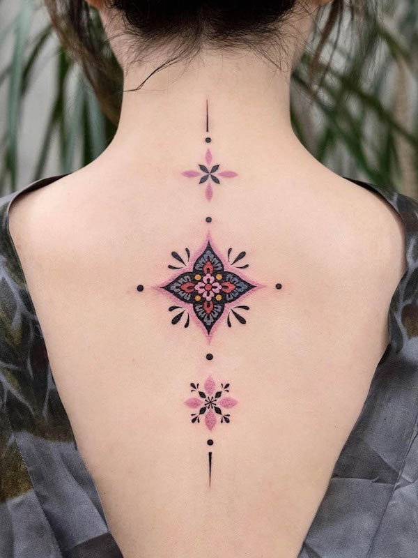 11+ Flower Spine Tattoo Ideas That Will Blow Your Mind! - alexie