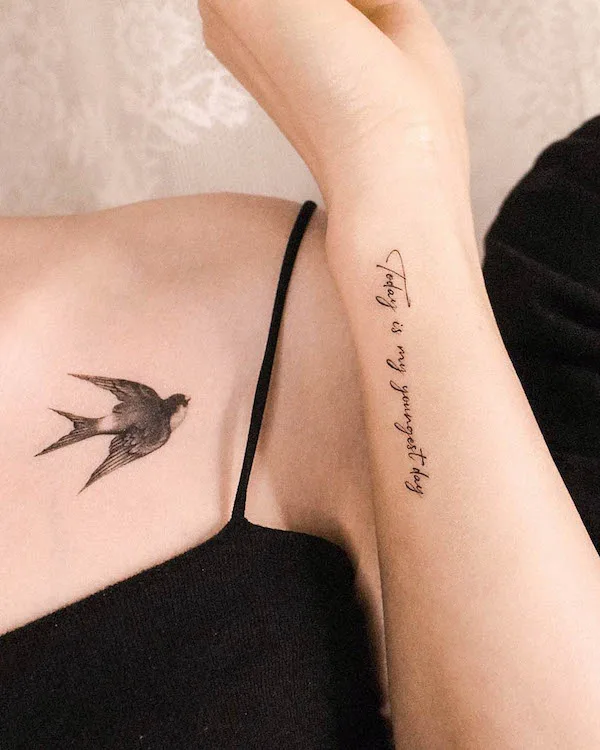 Small simple Bird tattoo by @yumemonchi