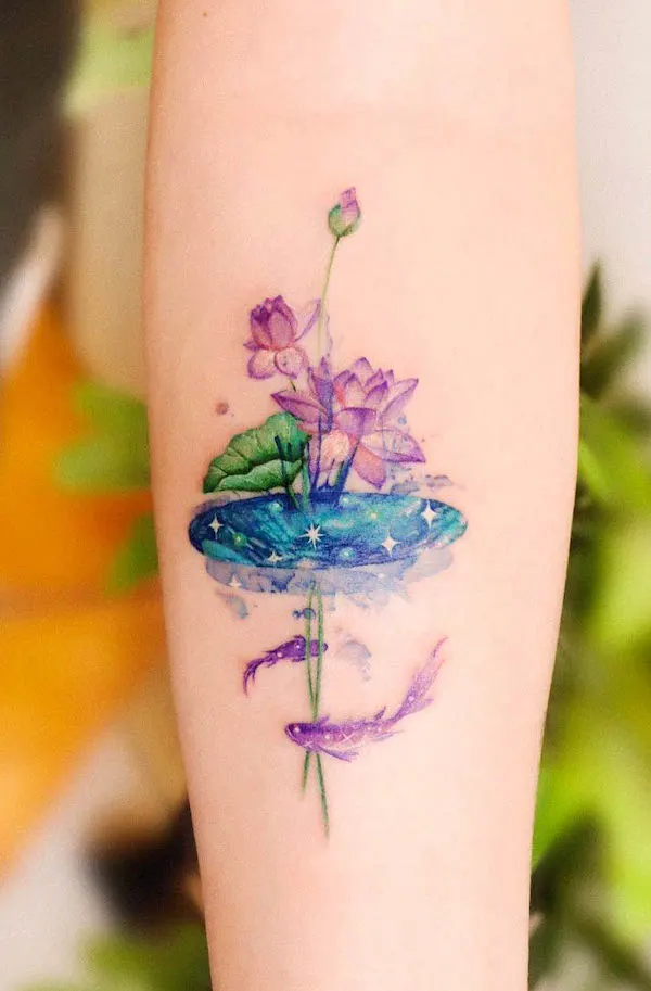 Stunning watercolor waterlily tattoo by @peria_tattoo