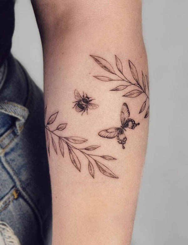Bee and butterfly tattoo by @airo.tattoo