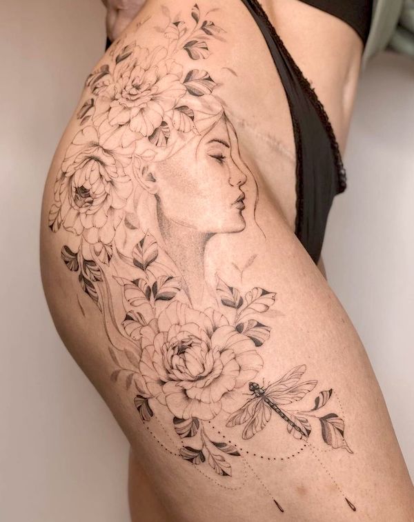 Feminine portrait hip tattoo by @bakken_tattoo