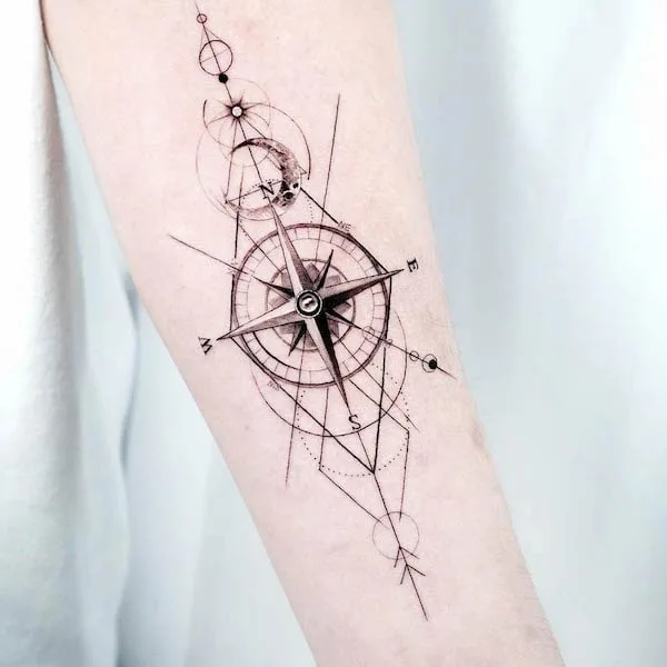 Aggregate 154+ compass tattoo men latest