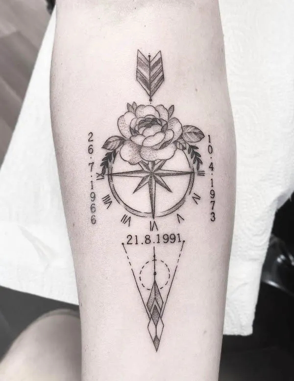 Rose and compass tattoo by @tomstattooeckla