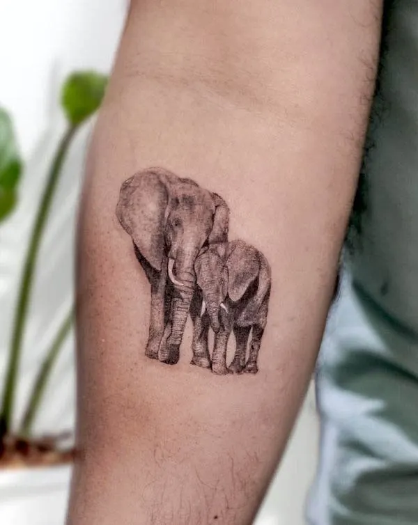 Elephant family tattoo by @andregrecotatuador