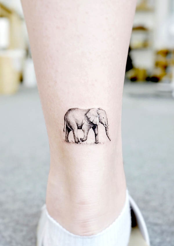 Small realism elephant above the heel by @tattooist_banul