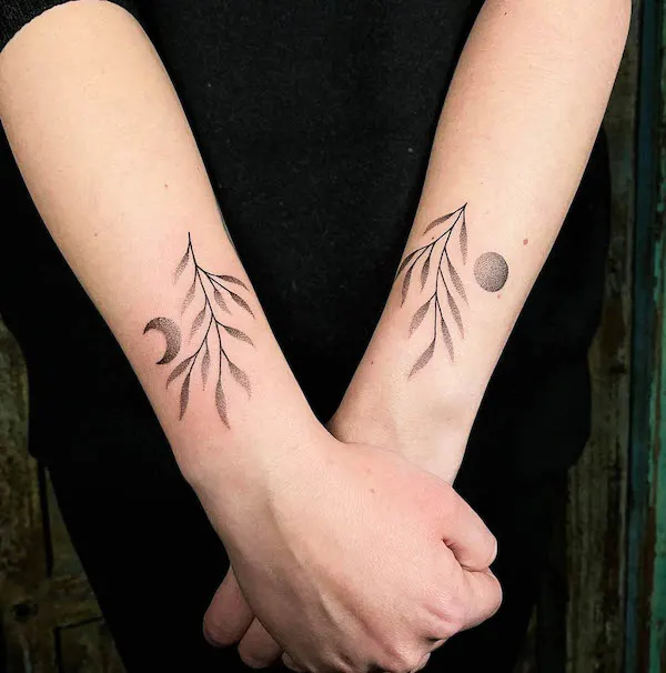 Matching sun and moon tattoos for couples by @adaniewiadomska