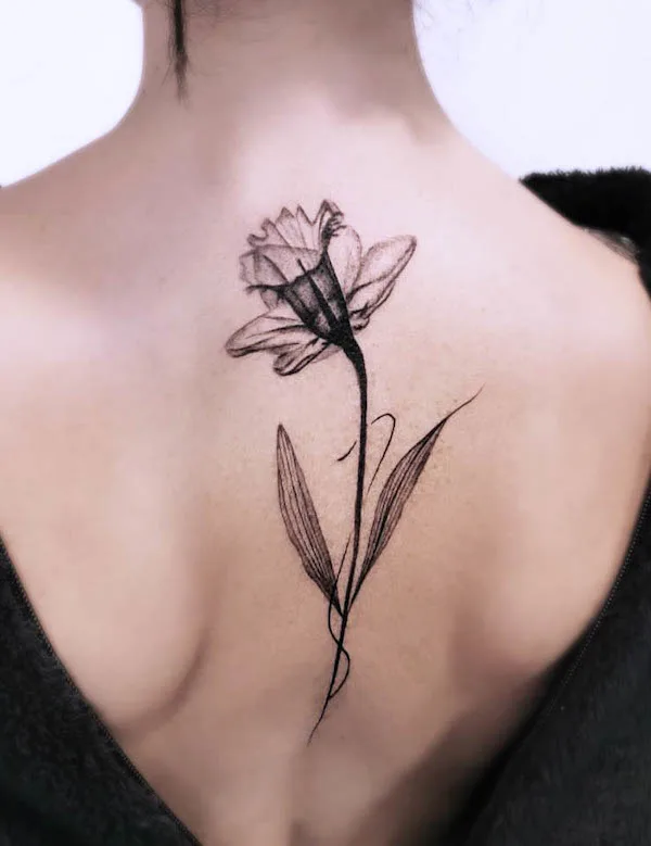 Narcissus December birth flower tattoo by @yleniaattard
