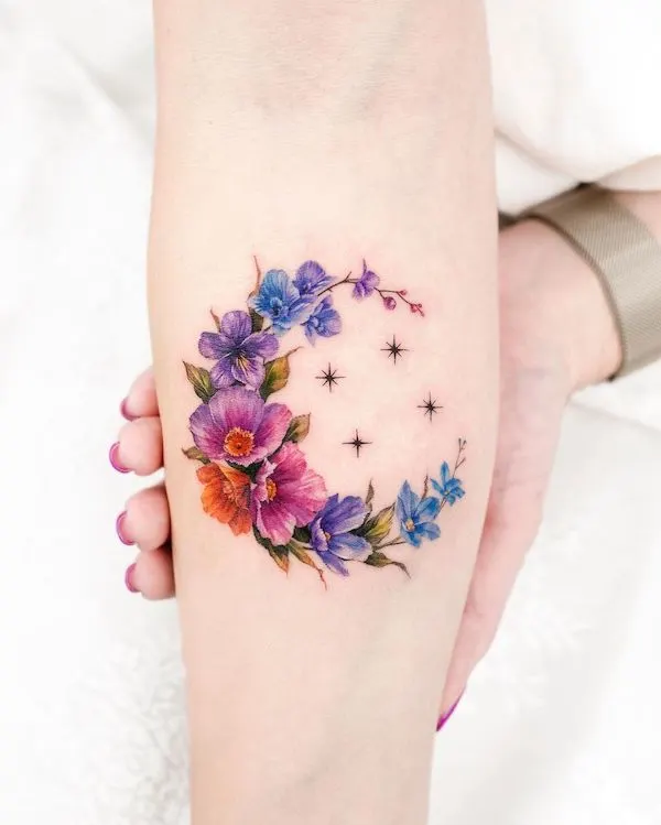 Poppy August birth flower tattoo by @donghwa_tattoo