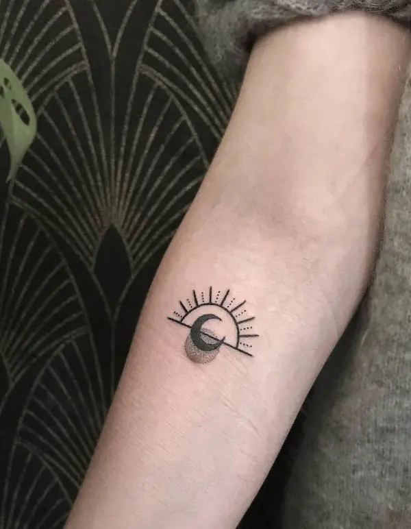 10 Best Sun Tattoos Best Ideas for Sun Tattoos  MrInkwells