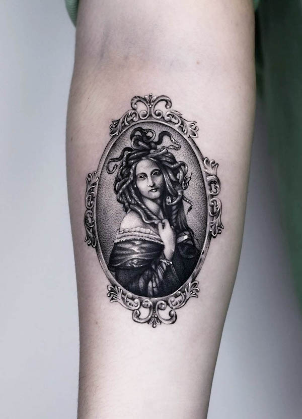 100 Best Medusa Tattoo A Mythical Beauty Tattoos With Meaning