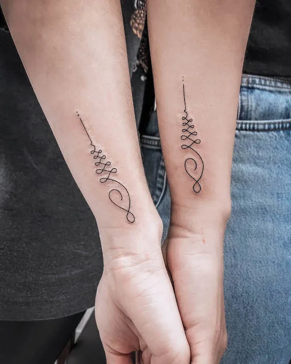 Beautiful sister tattoos by @leoniemoistattoo