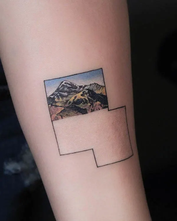 Filling the blank mountain tattoo by @blocktatt