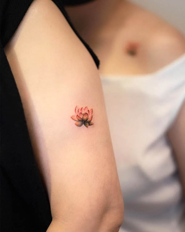 Share more than 71 hibiscus tattoo small latest - thtantai2