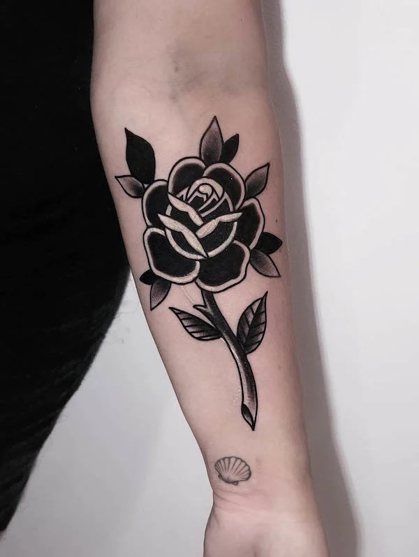 Traditional black rose tattoo by @flaviosilveira