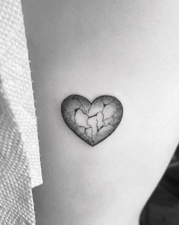 Share more than 142 small broken heart tattoo best