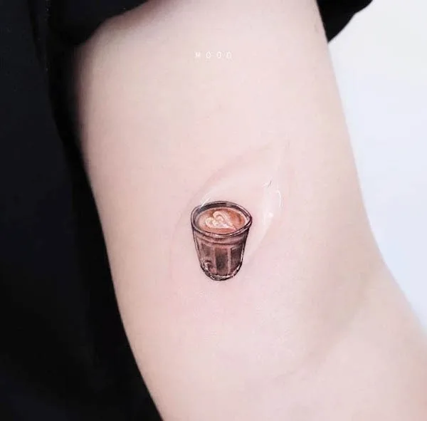 Coffee tattoo by @dettolphin