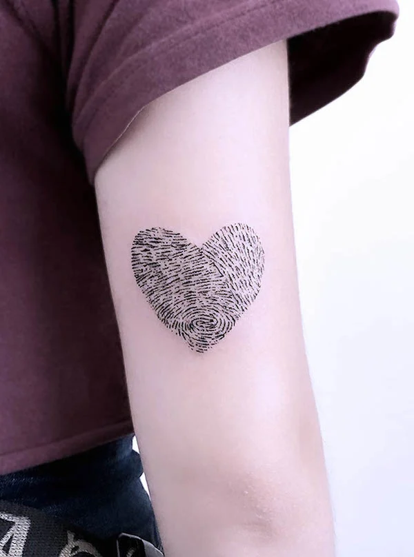 Aggregate more than 65 fingerprint heart tattoo couple best - in.cdgdbentre